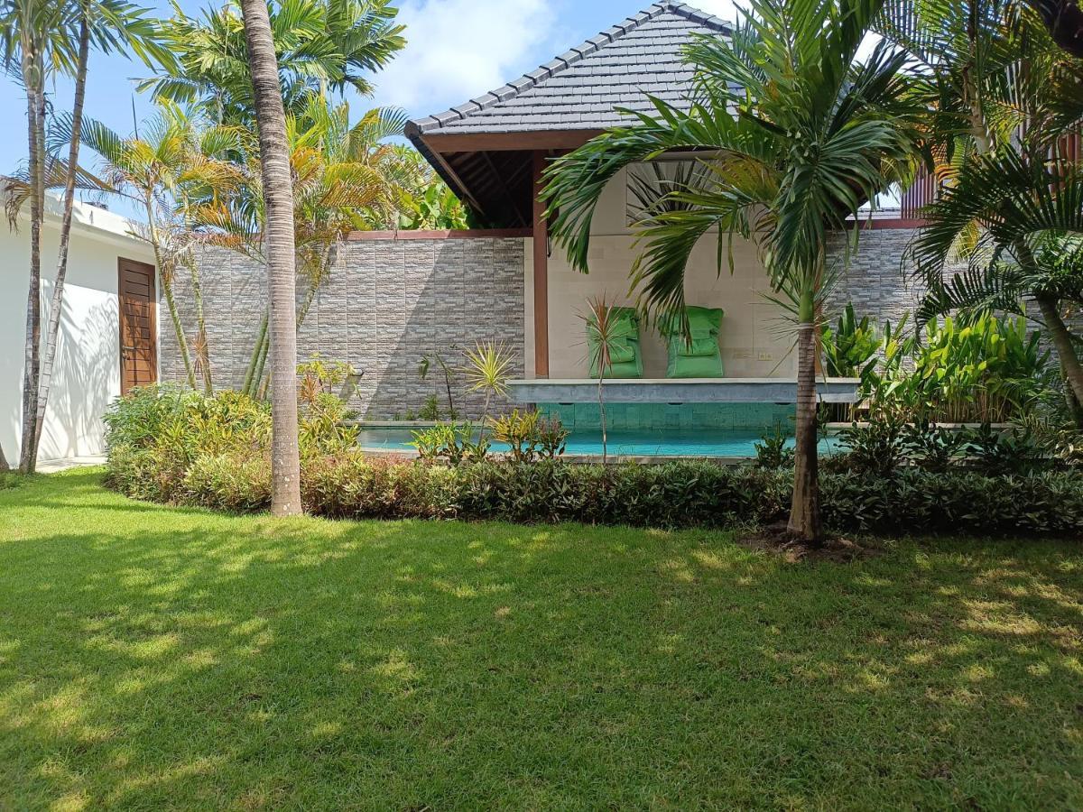 Tounga Sanur (Bali)